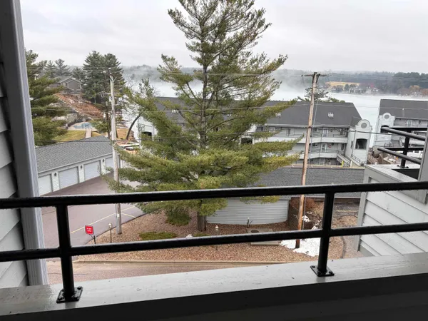 $245,000 | 530 East Hiawatha Drive, Unit 318, Wisconsin Dells, WI 53965