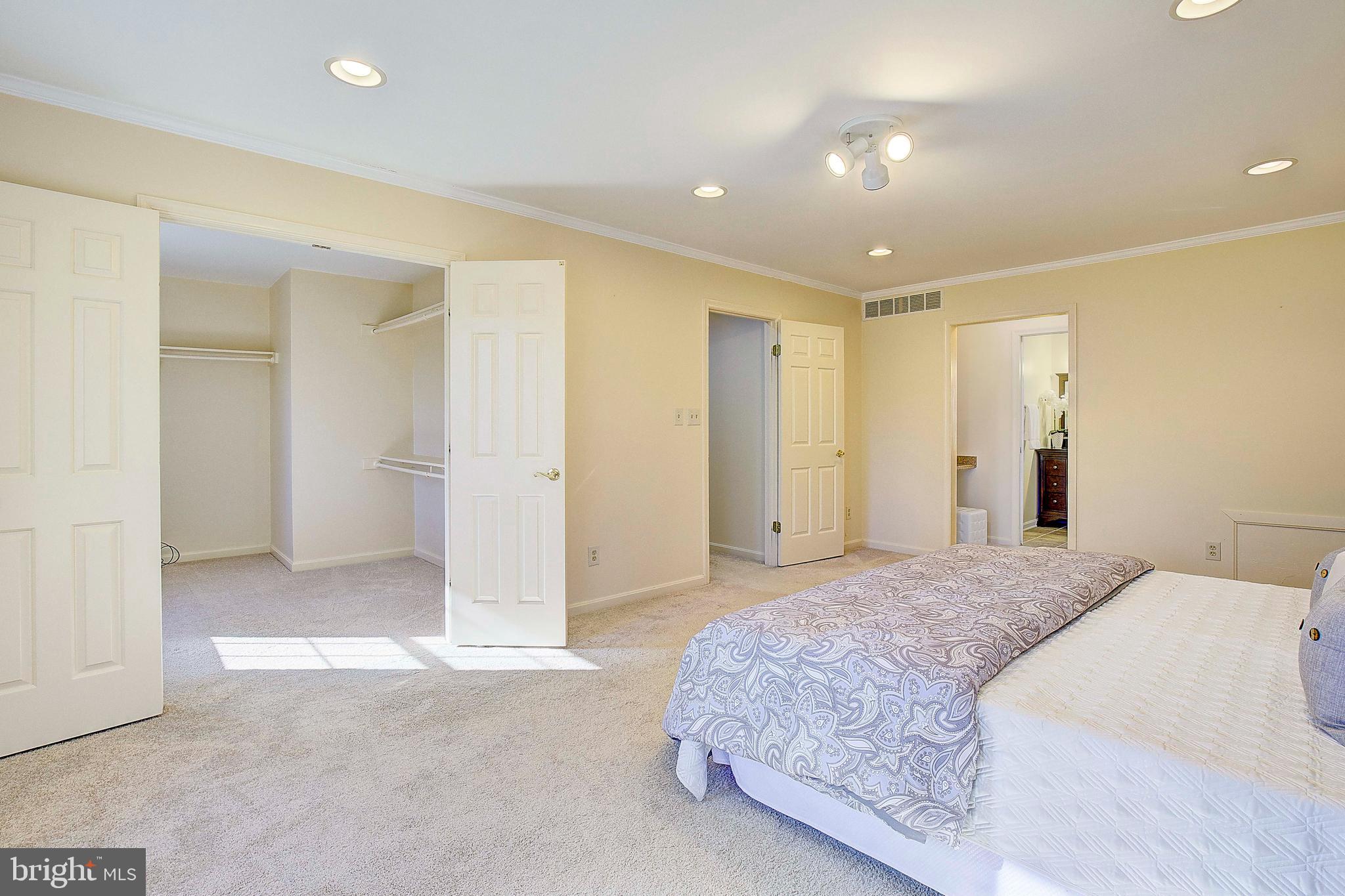 2762 Hambleton Road Riva, MD 21140 - Photo 29 of 60 Primary Bedroom