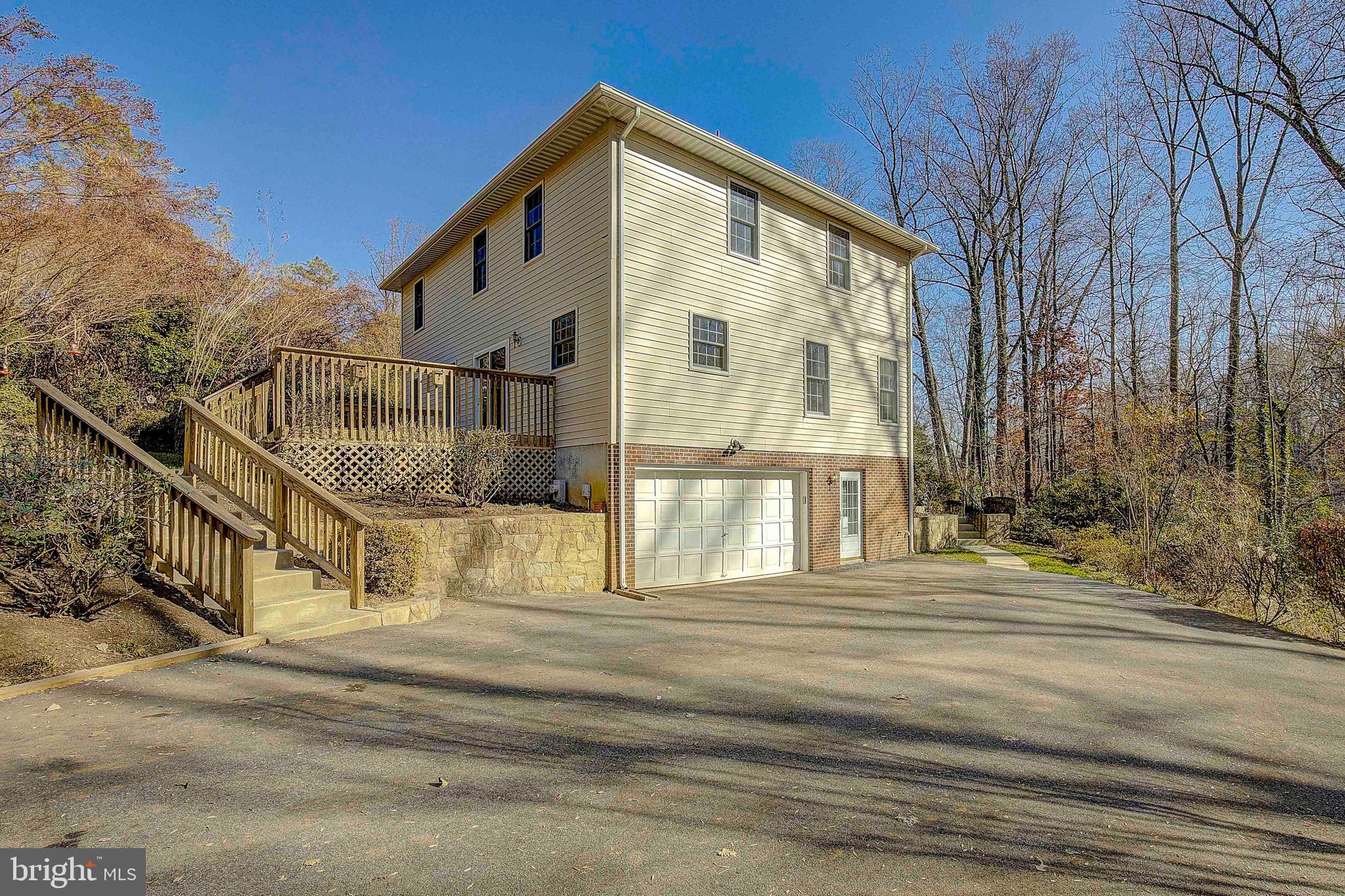 2762 Hambleton Road Riva, MD 21140 - Photo 3 of 60