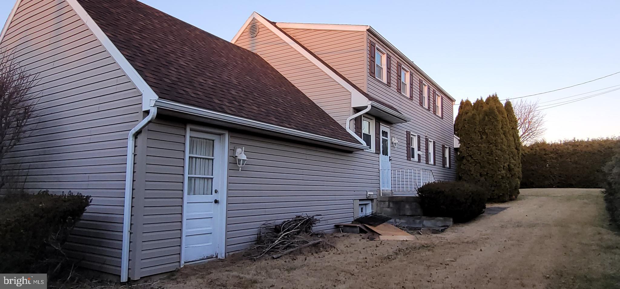 316 Seitz Road Reading, PA 19601 - Photo 4 of 33
