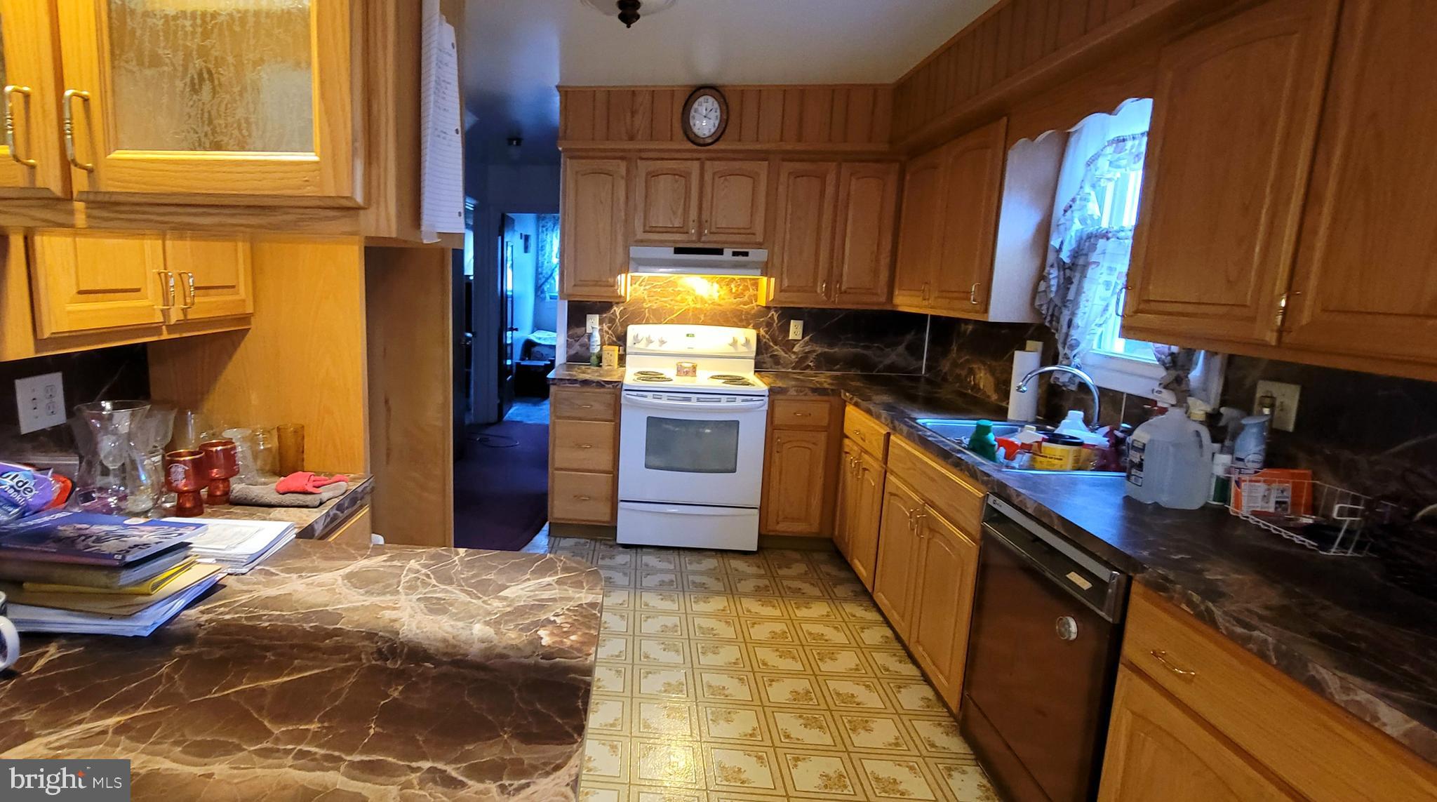 316 Seitz Road Reading, PA 19601 - Photo 10 of 33
