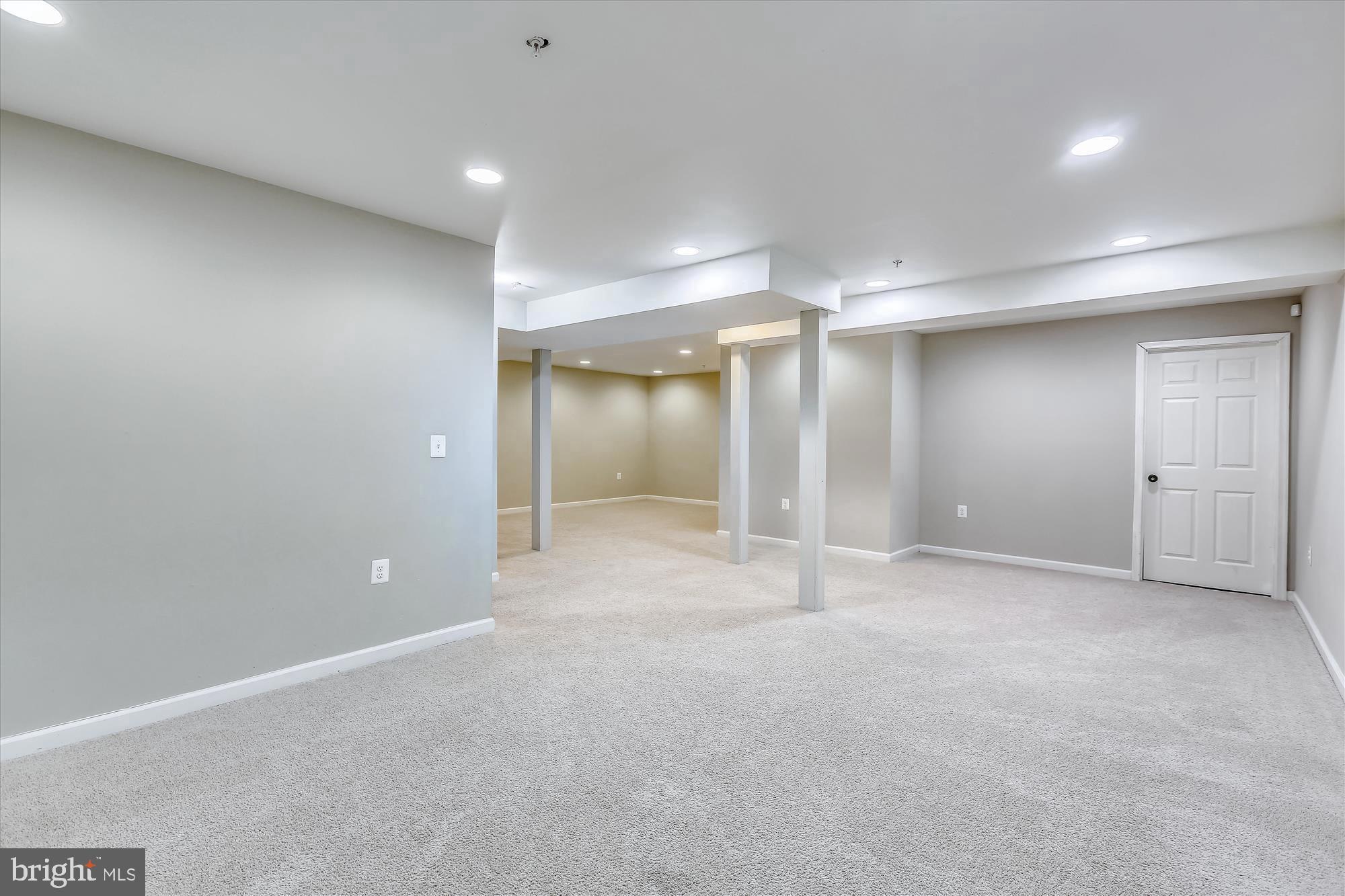 1004 Gaither Road Rockville, MD 20850 - Photo 21 of 34 a view of an empty room