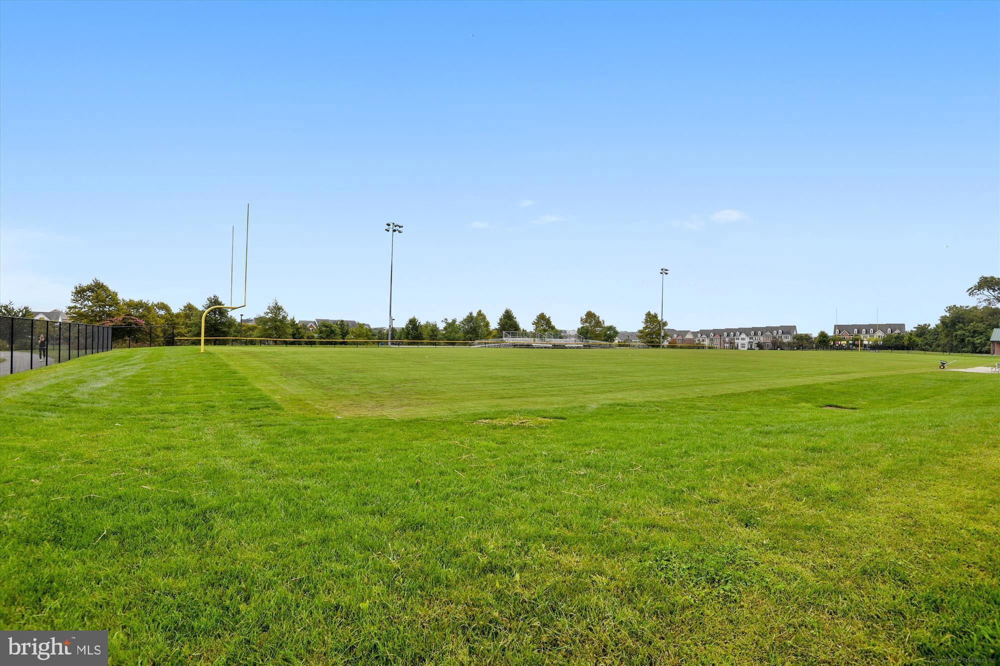 1004 Gaither Road Rockville, MD 20850 - Photo 28 of 34 a view of a grassy field