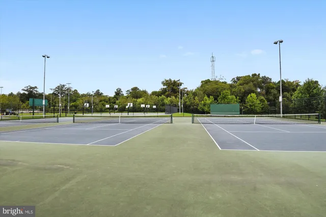 a view of a tennis court