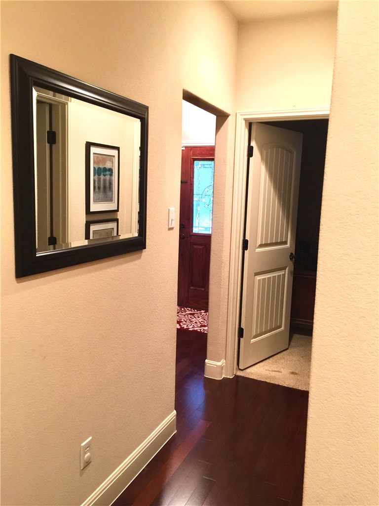 10052 Janet Loop Dripping Springs, TX 78620 - Photo 14 of 26