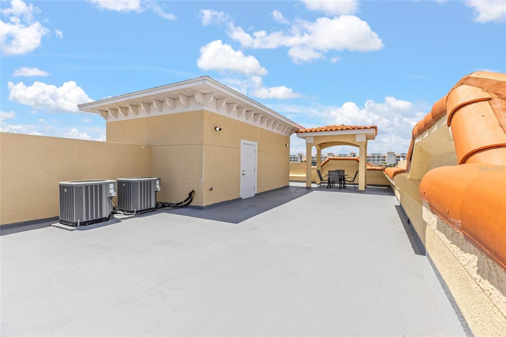 141 175th Avenue East Redington Shores, FL 33708 - Photo 34 of 51