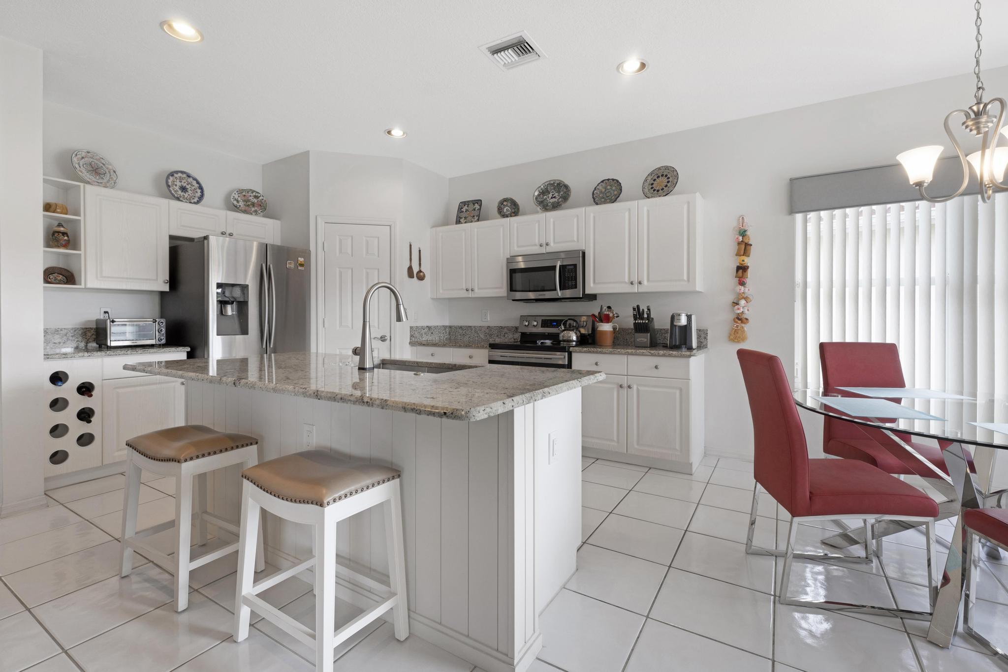 22159 Altona Drive Boca Raton, FL 33428 - Photo 17 of 46 Kitchen