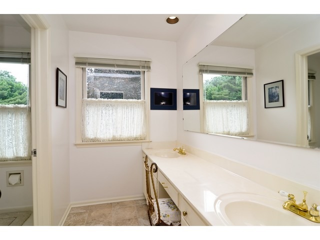 1695 Appleby Road Inverness, IL 60067 - Photo 18 of 25