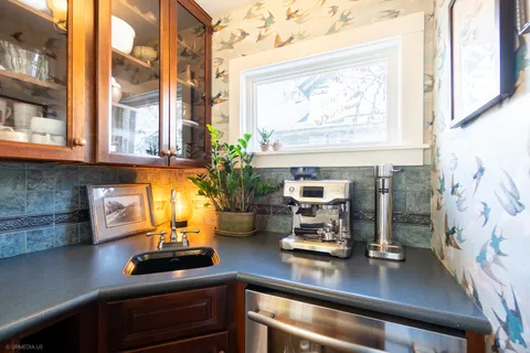 $1,299,000 | 511 North Grove Avenue, Oak Park, IL 60302