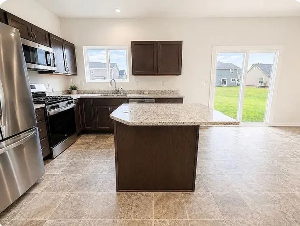 $529,999 | 9041 Hawk Hl Way, Plain City, OH 43064