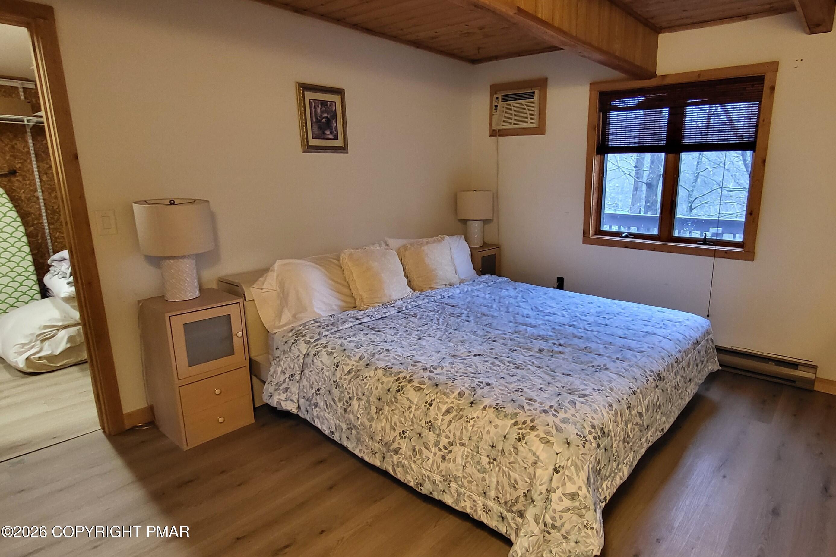 137 Regent Street Bushkill, PA 18324 - Photo 16 of 69 20260316_143648