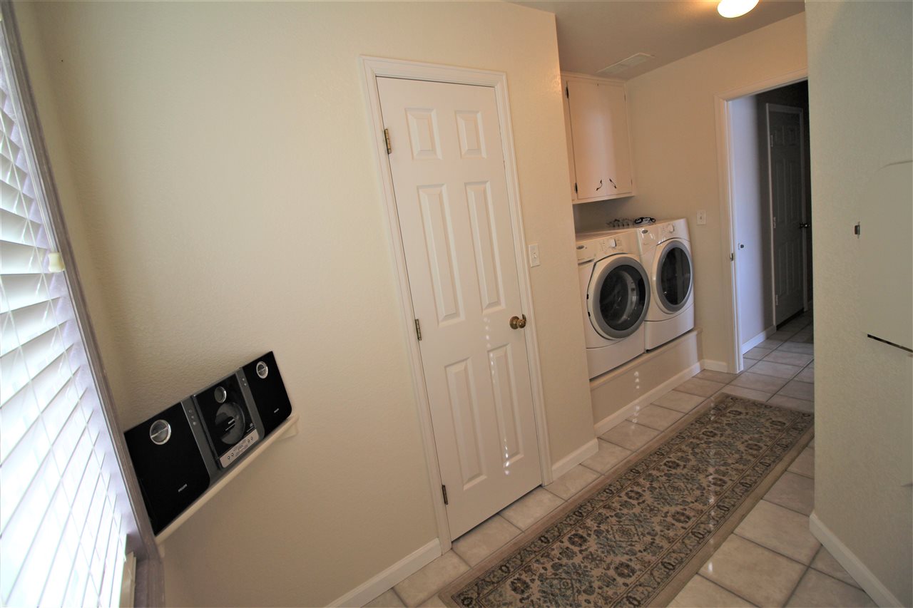 3455 F Road Clifton, CO 81520 - Photo 21 of 29 a utility room with dryer and washer