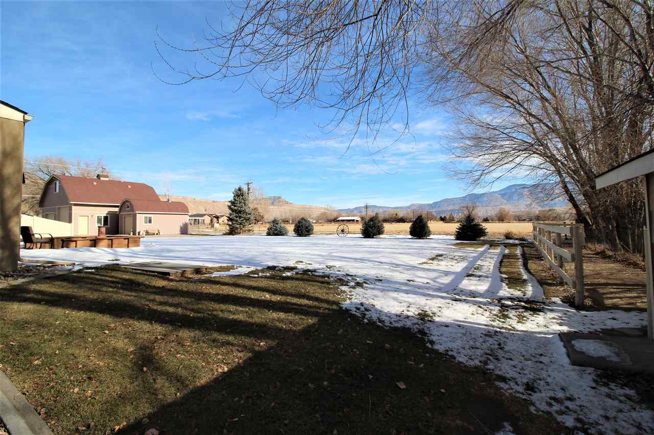 3455 F Road Clifton, CO 81520 - Photo 23 of 29 a view of street with houses