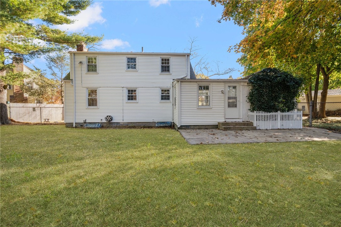 37 Westbrook Road Warwick, RI 02886 - Photo 23 of 24