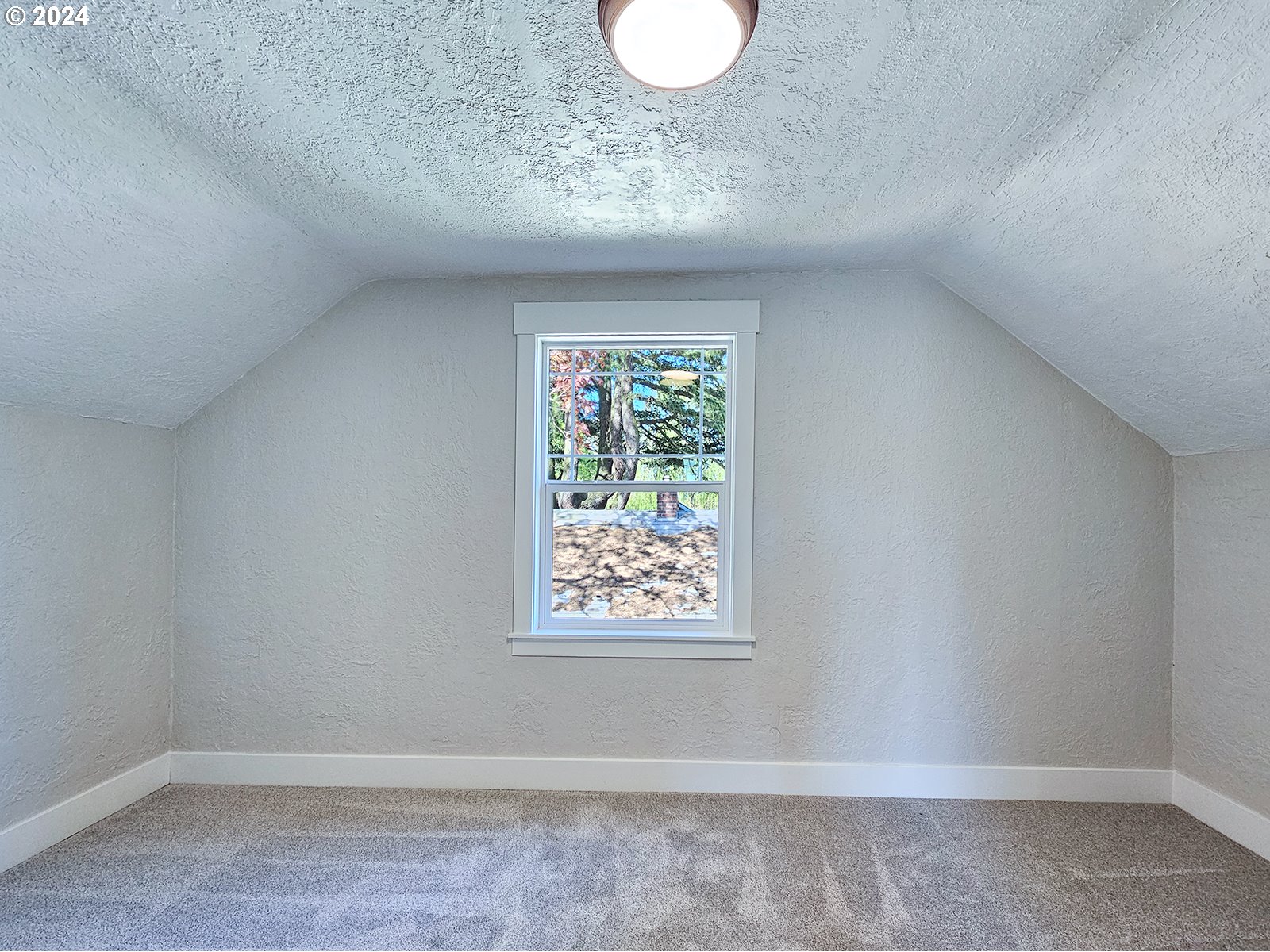 1532 Northeast Morgan Street Portland, OR 97211 - Photo 29 of 35 a view of a decorative light in a room