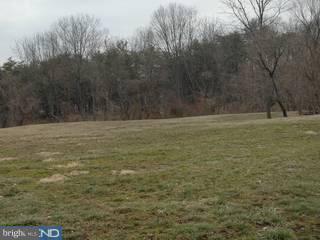 L:71 Grosstown Road Pottstown, PA 19464 - Photo 1 of 6 Gallery Image 1