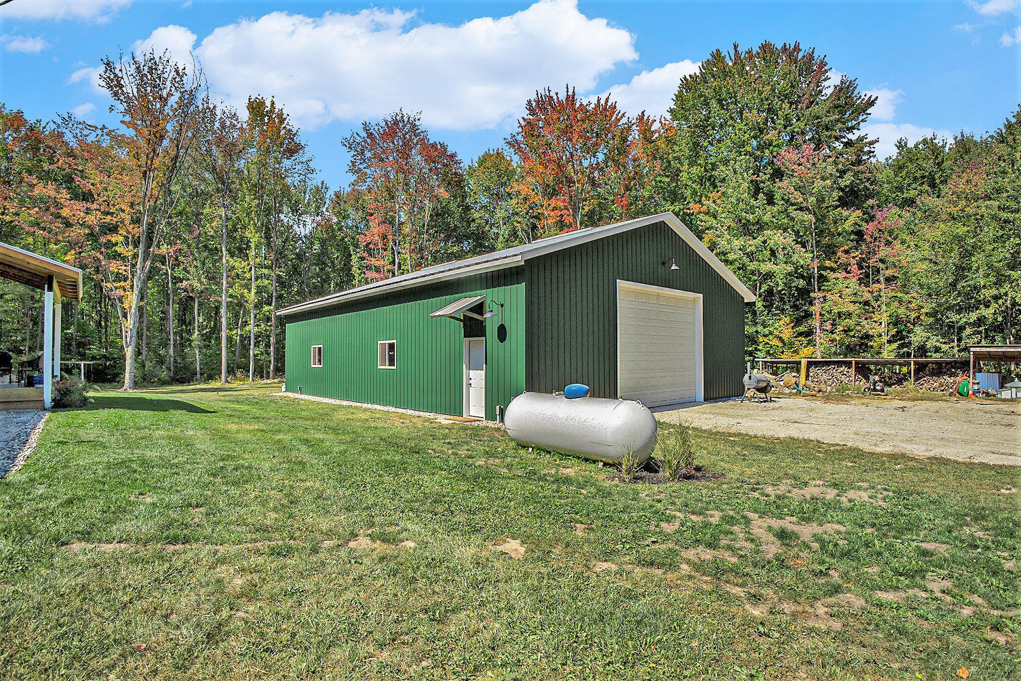 4529 South Hilton Park Road Fruitport, MI 49415 - Photo 36 of 49 036__42a4627_349