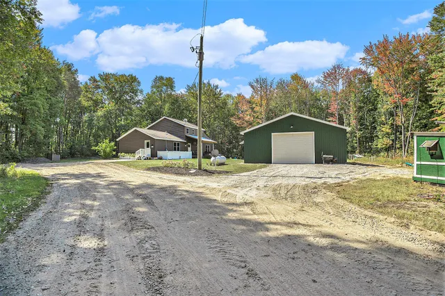 $625,000 | 4529 South Hilton Park Road, Fruitport, MI 49415