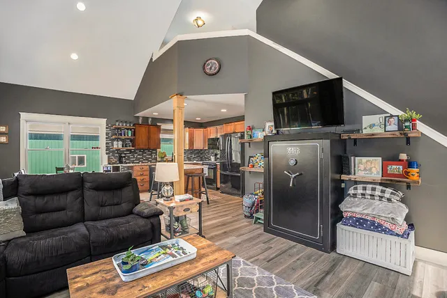 $625,000 | 4529 South Hilton Park Road, Fruitport, MI 49415