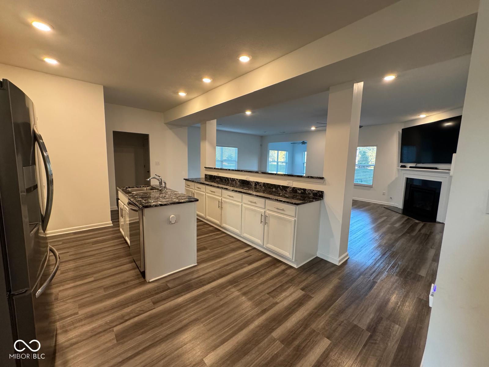 8216 Ambrosia Lane Pendleton, IN 46064 - Photo 9 of 55