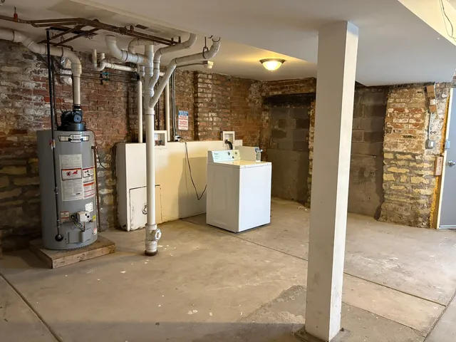 $874,900 | 1527 East 66th Place, Chicago, IL 60637