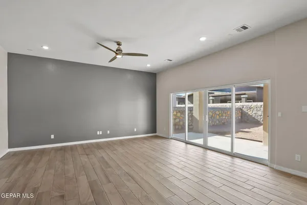 $529,950 | 198 Olive Branch Way, Sunland Park, NM 88008