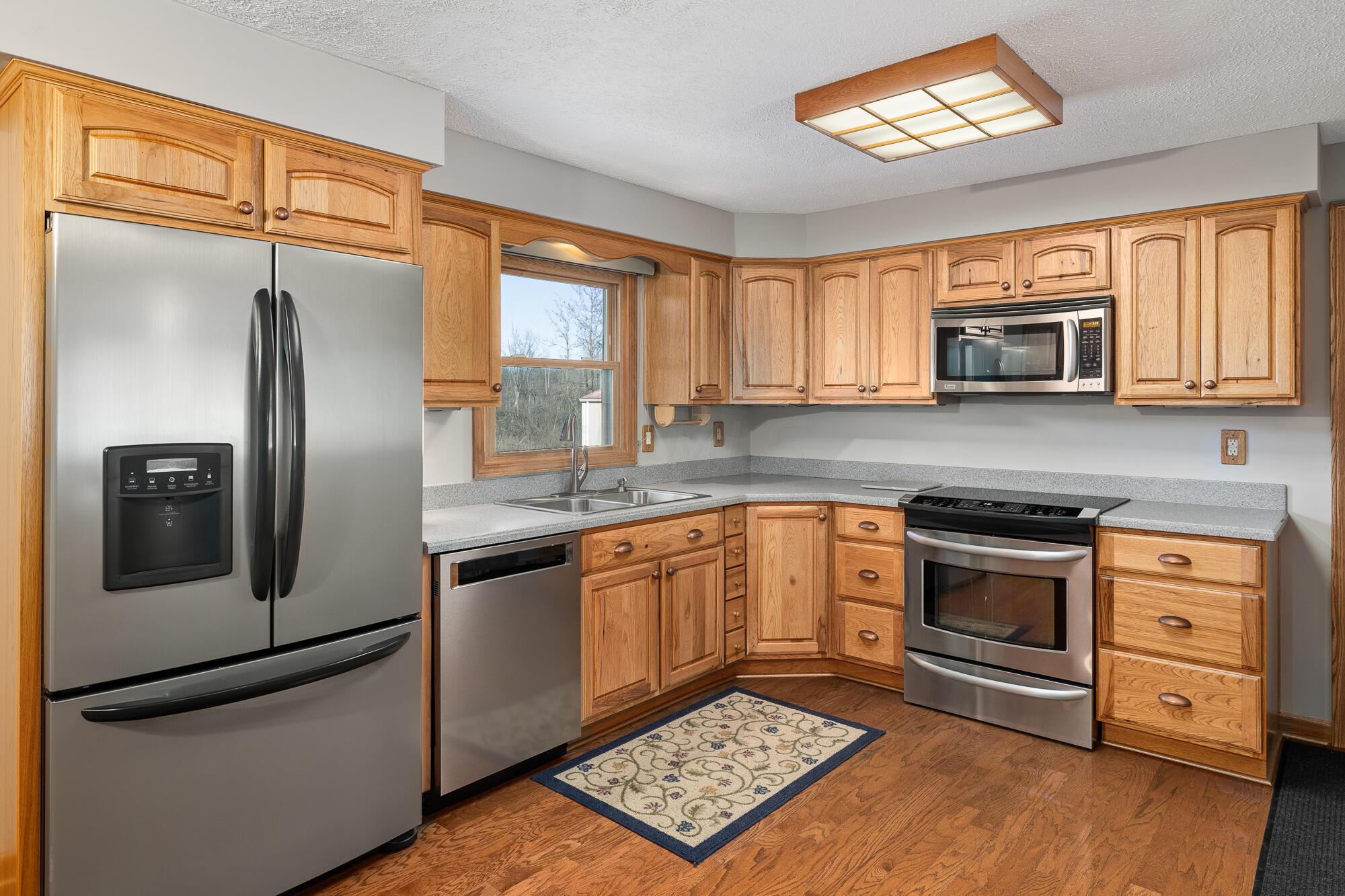 3780 Snodgrass Road Mansfield, OH 44903 - Photo 8 of 42 int-kit-1