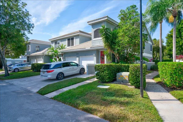 $3,500 | 10173 Andover Coach Circle, Unit G2, Lake Worth, FL 33449