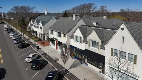 $475,000 | 52 Main Street, Unit 1, Westhampton Beach, NY 11978