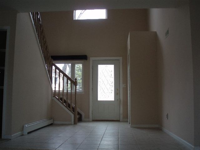 31054441-5.JPG