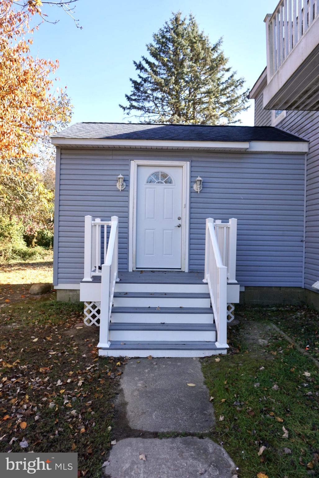 642 Stow Creek Road Bridgeton, NJ 08302 - Photo 22 of 25 a view of a house with a yard
