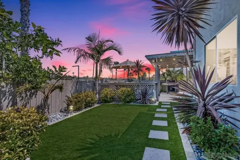 $889,000 | 5151 Comanche Drive, La Mesa, CA 91942