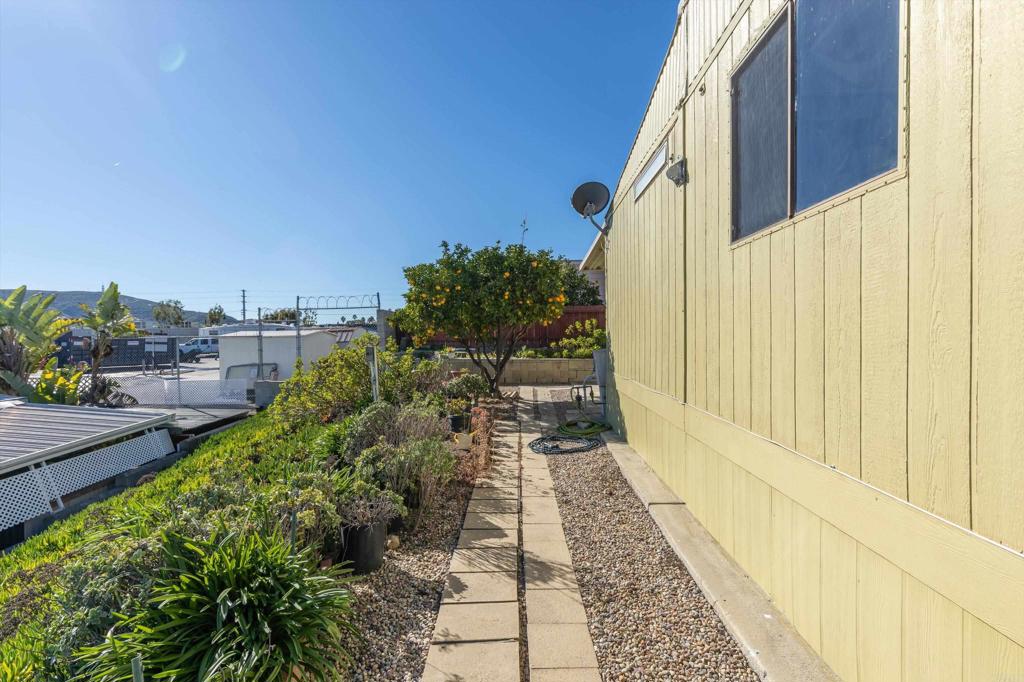 650 South Rancho Santa Fe Road, Unit 118 San Marcos, CA 92078 - Photo 6 of 42