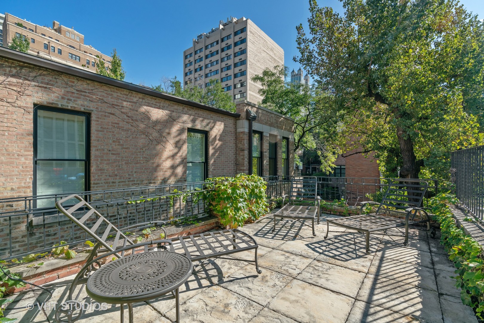 19 East Scott Street Chicago, IL 60610 - Photo 25 of 25