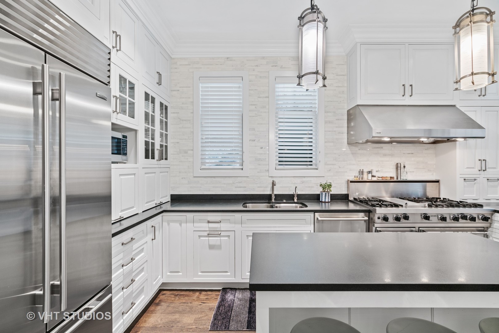 19 East Scott Street Chicago, IL 60610 - Photo 5 of 25