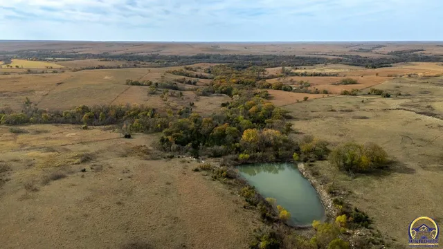 $2,500,000 | 22507 Hessdale Road, Alma, KS 66401