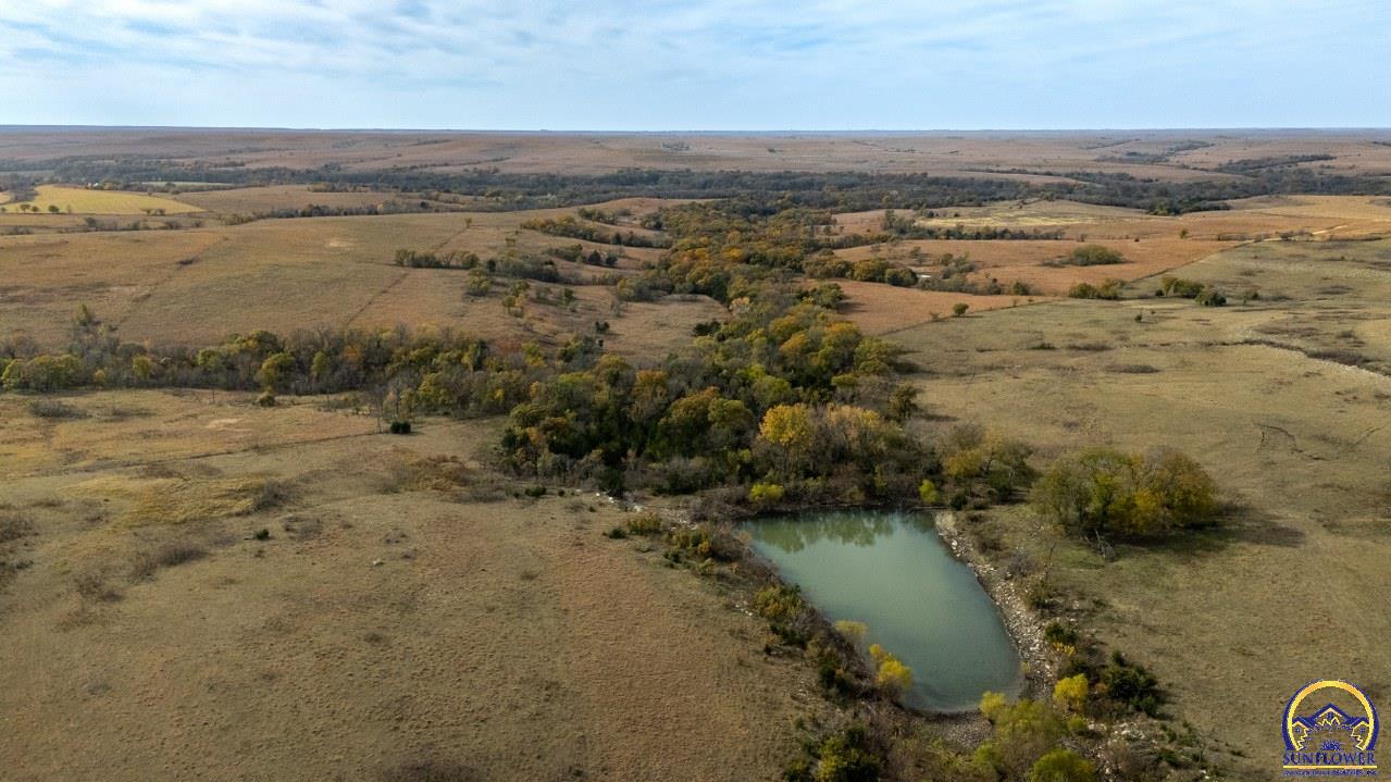 22507 Hessdale Road Alma, KS 66401 - Photo 37 of 72