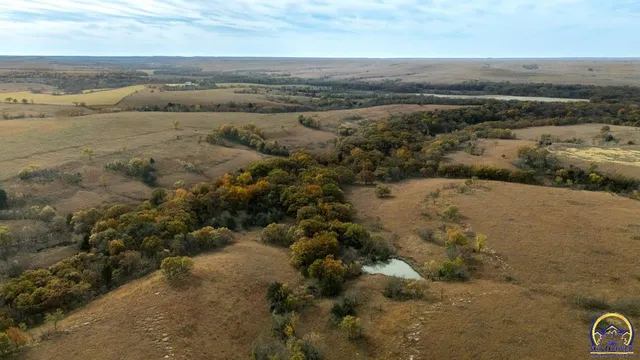 $2,500,000 | 22507 Hessdale Road, Alma, KS 66401