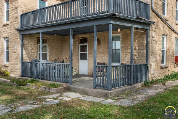 $2,500,000 | 22507 Hessdale Road, Alma, KS 66401