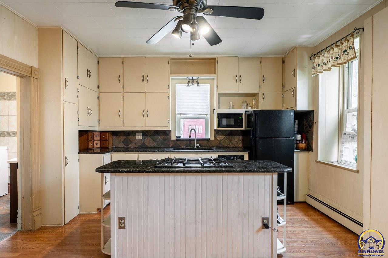 22507 Hessdale Road Alma, KS 66401 - Photo 42 of 72