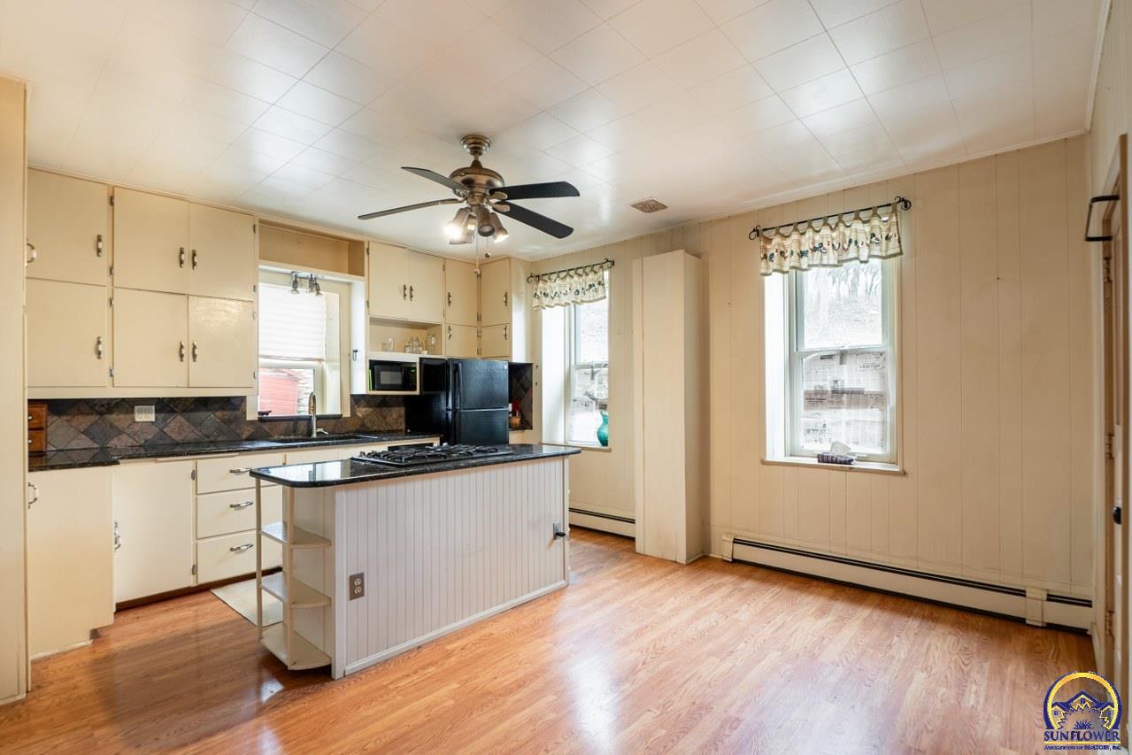 22507 Hessdale Road Alma, KS 66401 - Photo 44 of 72