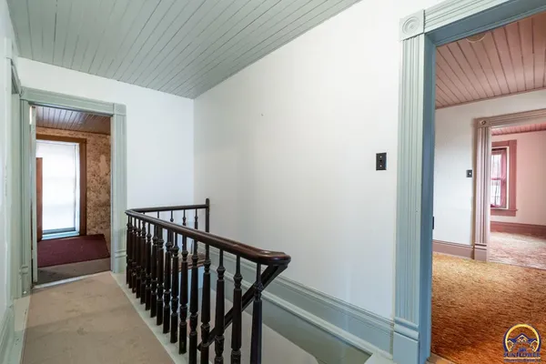 $2,500,000 | 22507 Hessdale Road, Alma, KS 66401