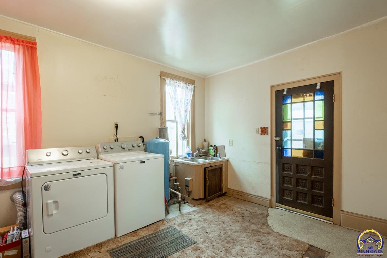 22507 Hessdale Road Alma, KS 66401 - Photo 71 of 72 Laundry Room