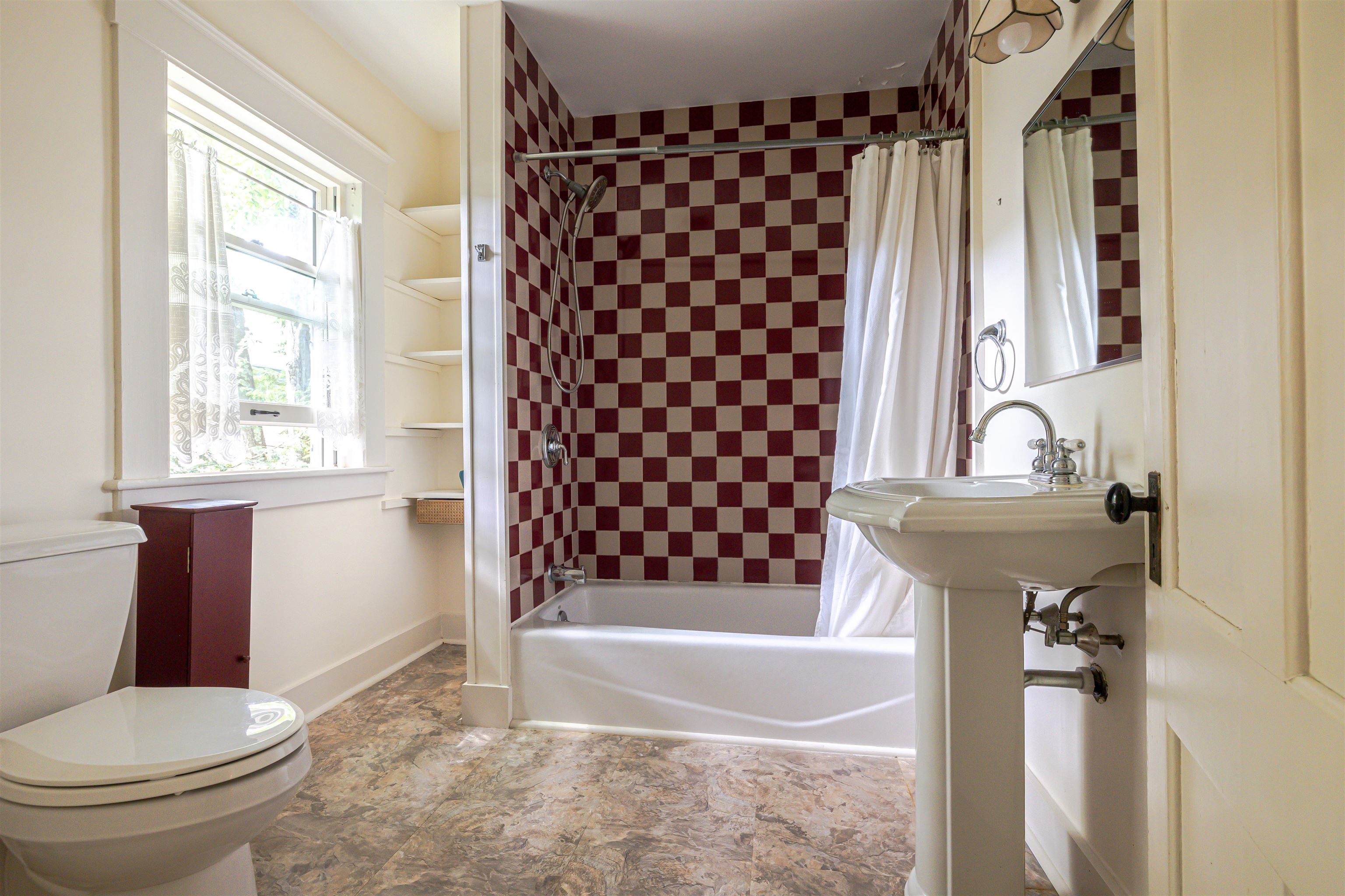 121 Franklin Street Concord, NH 03301 - Photo 37 of 48