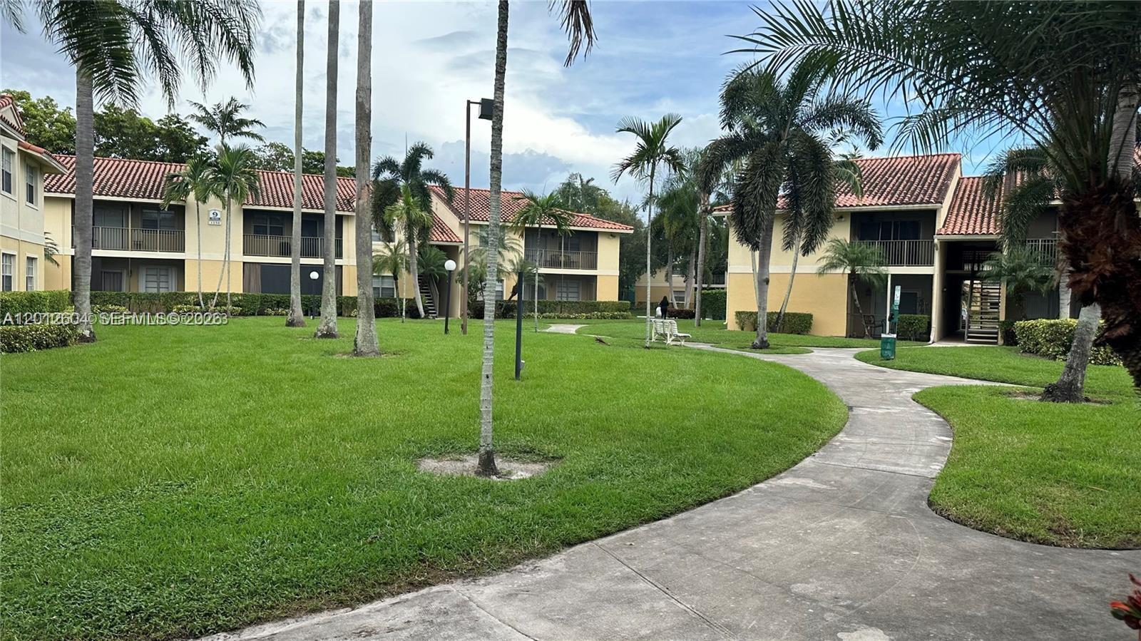 1243 Southwest 46th Avenue, Unit 1111 Pompano Beach, FL 33069 - Photo 21 of 23