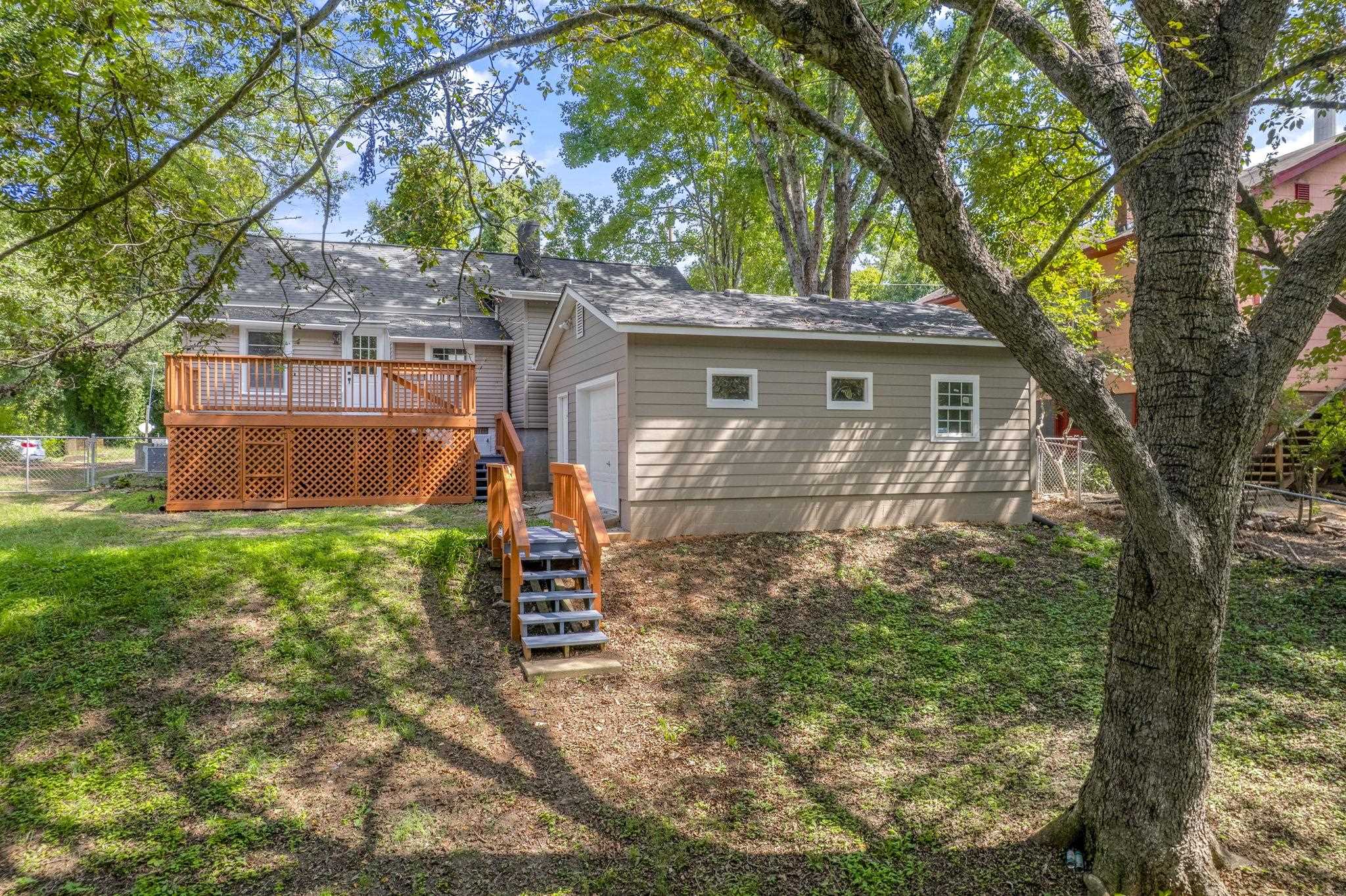 9 Hampton Street Ware Shoals, SC 29692 - Photo 9 of 38