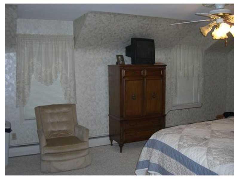 687 Methodist Road Greenville, PA 16125 - Photo 13 of 17 Bedroom.