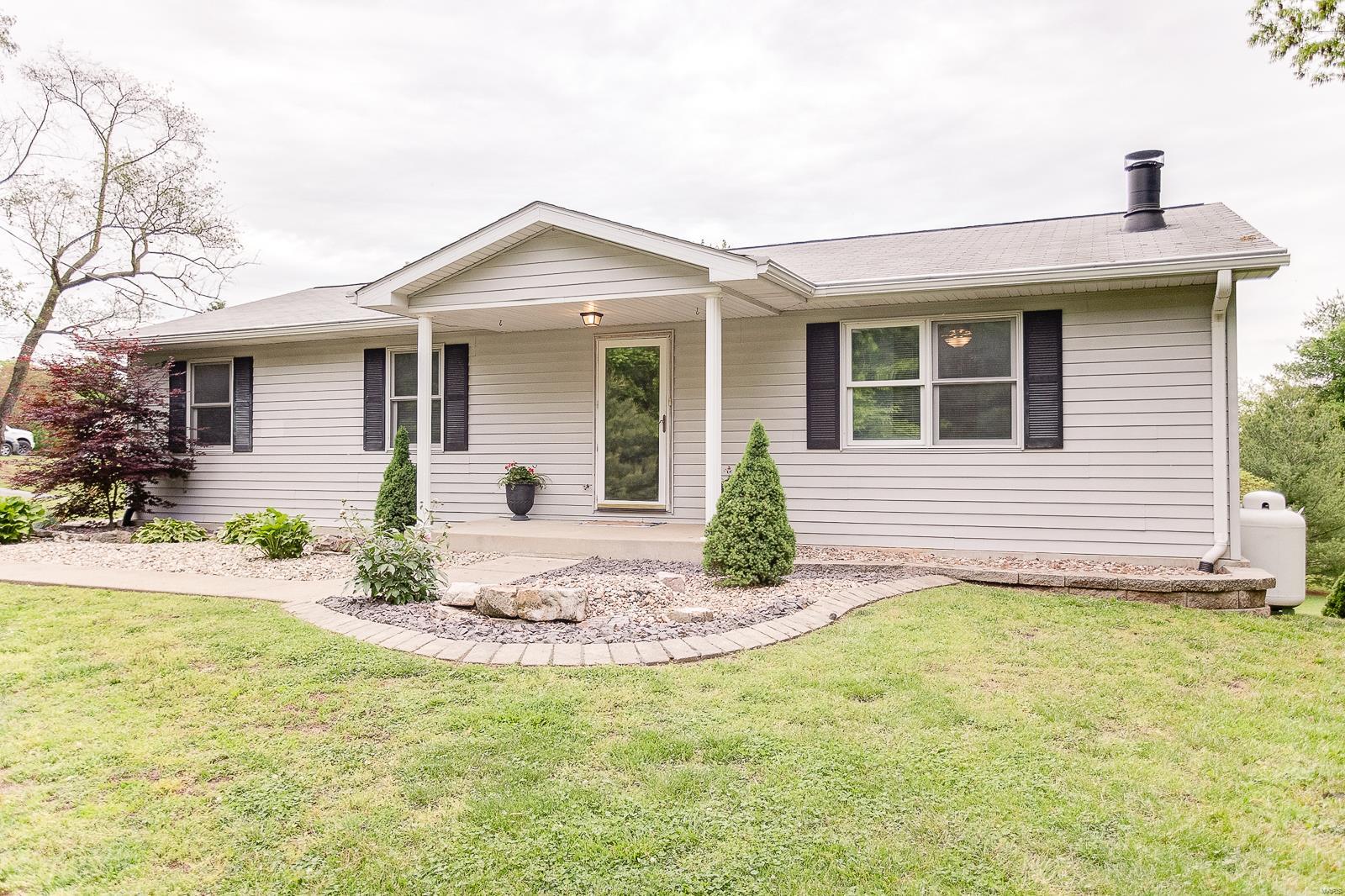 2051 Riley Road Dupo, IL 62239 - Photo 1 of 53 Gallery Image 1
