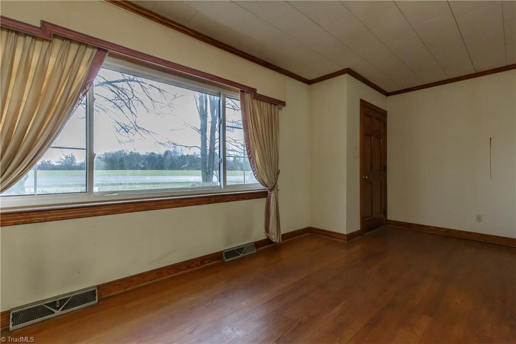 5730 Cherry Grove Road Reidsville, NC 27320 - Photo 12 of 27 Gallery Image 12