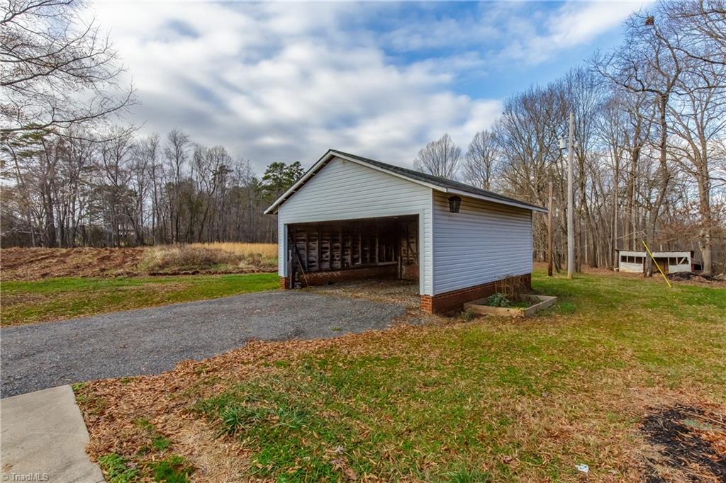 5730 Cherry Grove Road Reidsville, NC 27320 - Photo 27 of 27 Gallery Image 27